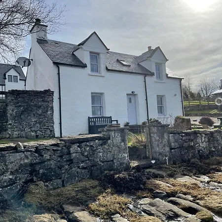 Tidal Cottage On The Shore Isle Of Skye Breakish Exterior photo